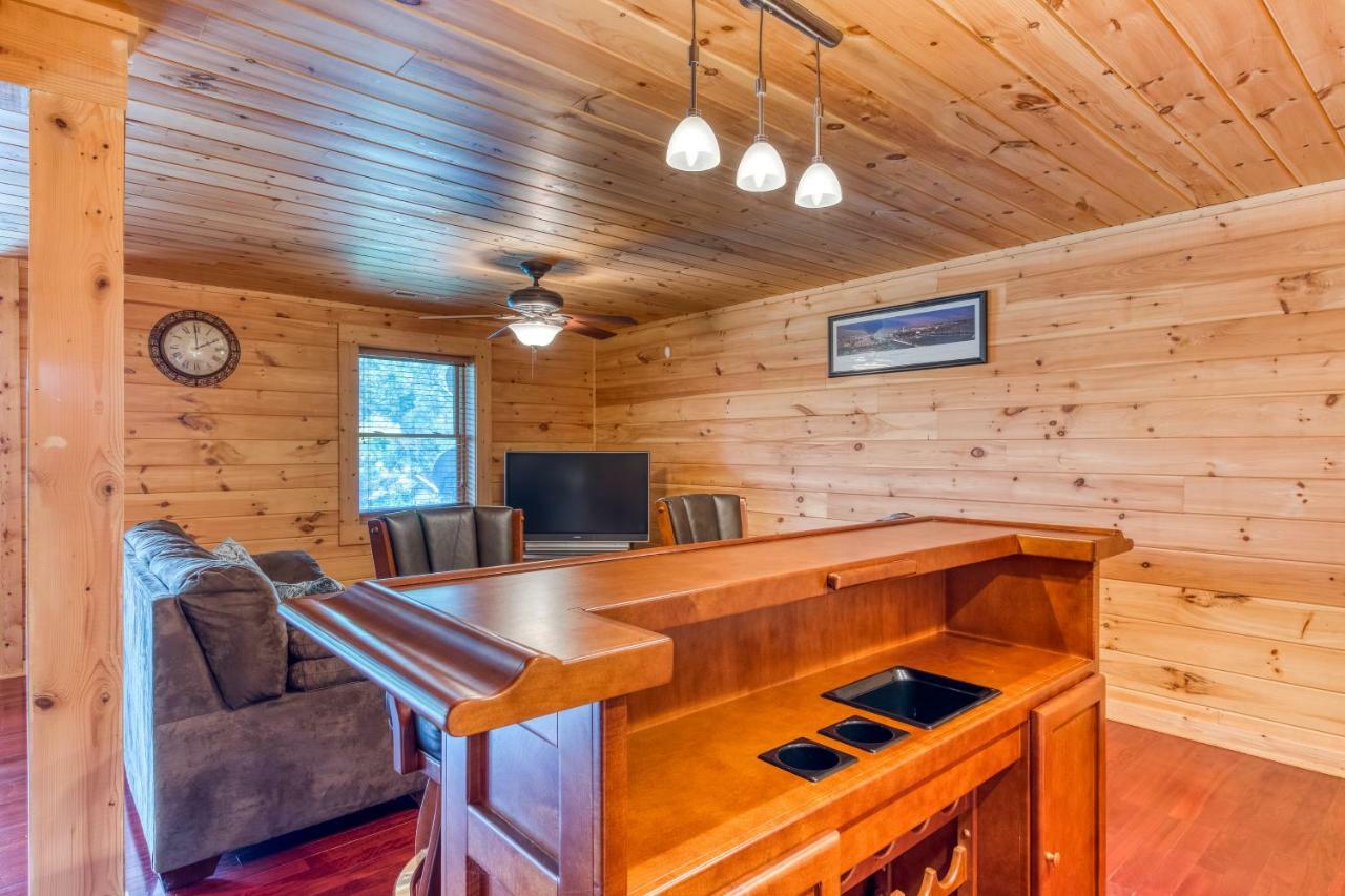 Majestic Lakefront Lodge Sevierville Dış mekan fotoğraf