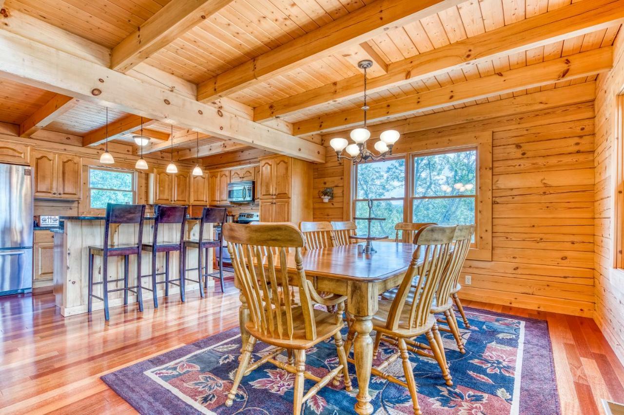 Majestic Lakefront Lodge Sevierville Dış mekan fotoğraf