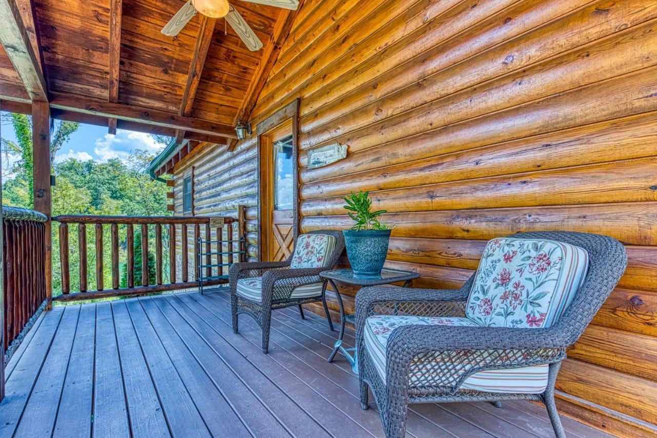 Majestic Lakefront Lodge Sevierville Dış mekan fotoğraf