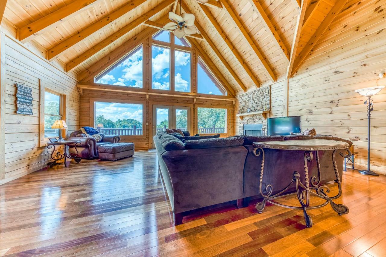 Majestic Lakefront Lodge Sevierville Dış mekan fotoğraf