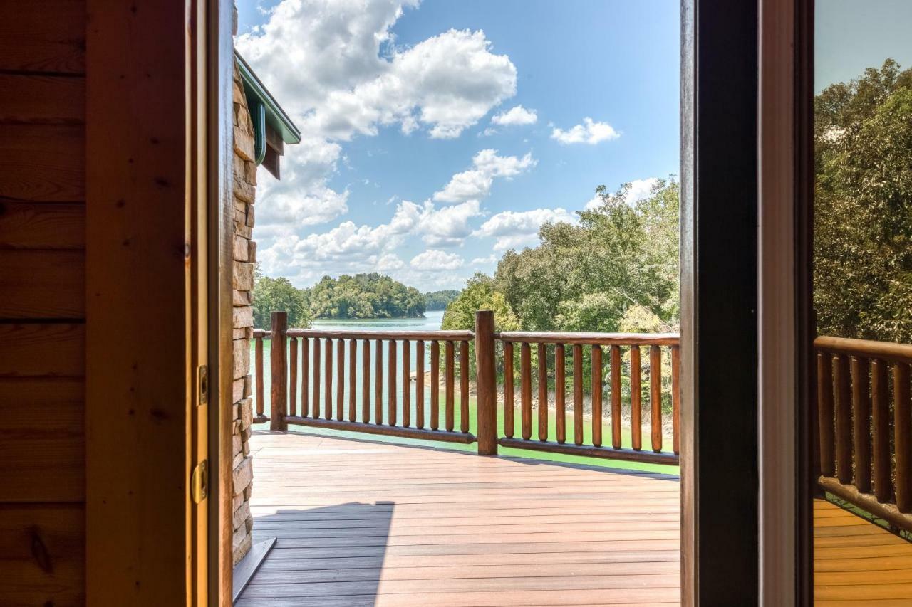 Majestic Lakefront Lodge Sevierville Dış mekan fotoğraf