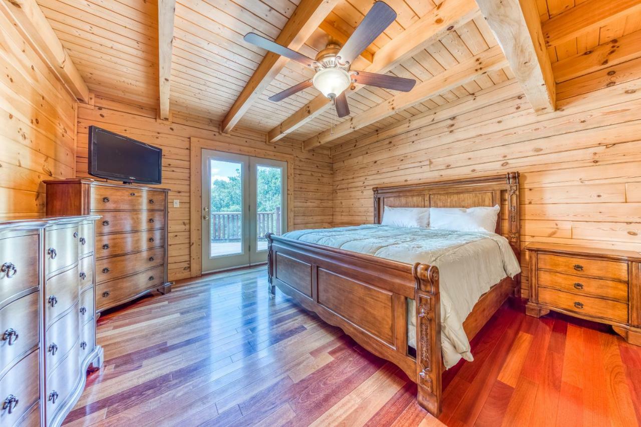 Majestic Lakefront Lodge Sevierville Dış mekan fotoğraf