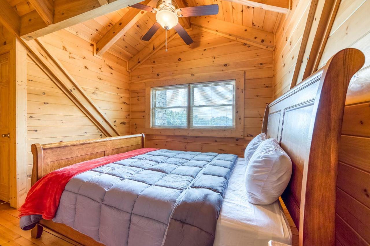 Majestic Lakefront Lodge Sevierville Dış mekan fotoğraf