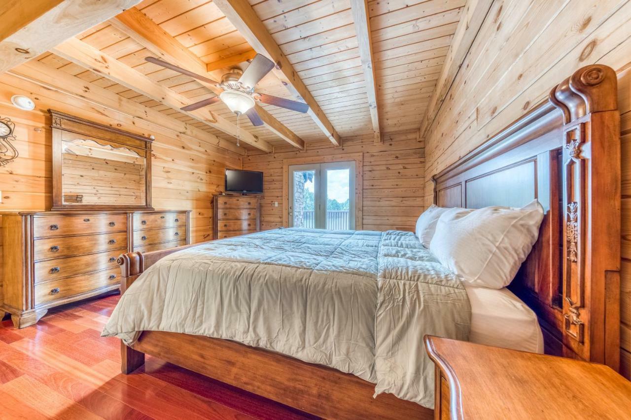 Majestic Lakefront Lodge Sevierville Dış mekan fotoğraf